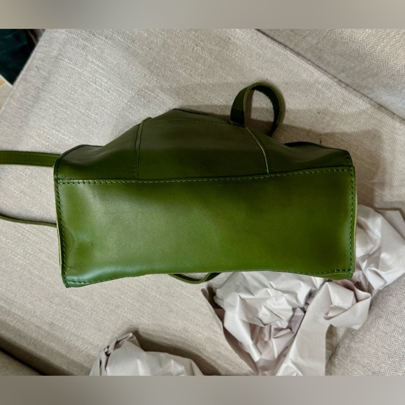 NIB Portland Leather Goods Lola Classic Tote. RARE PINE GREEN color. - Picture 3 of 8